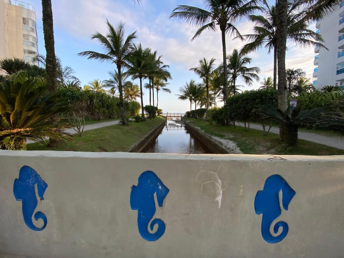 Fabuloso flat 241, Amarílis em Bertioga, Riviera de São Lourenço Apartamento Duplex inteiro com suíte, internet 500mb Adega, cozinha equipada completa, serviço de hotelaria, limpeza e trocas diária de toalhas, bike Riviera de Sao Lourenco Exterior foto