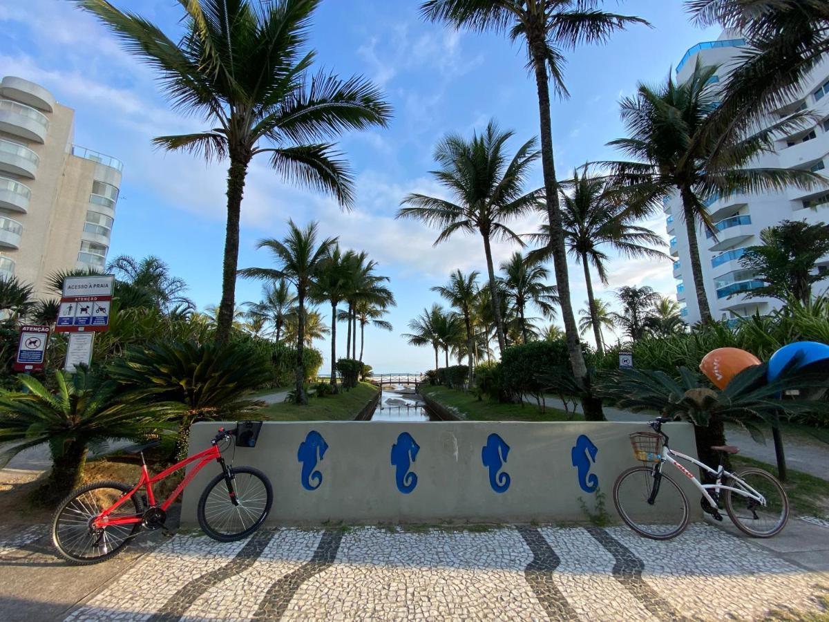 Fabuloso flat 241, Amarílis em Bertioga, Riviera de São Lourenço Apartamento Duplex inteiro com suíte, internet 500mb Adega, cozinha equipada completa, serviço de hotelaria, limpeza e trocas diária de toalhas, bike Riviera de Sao Lourenco Exterior foto