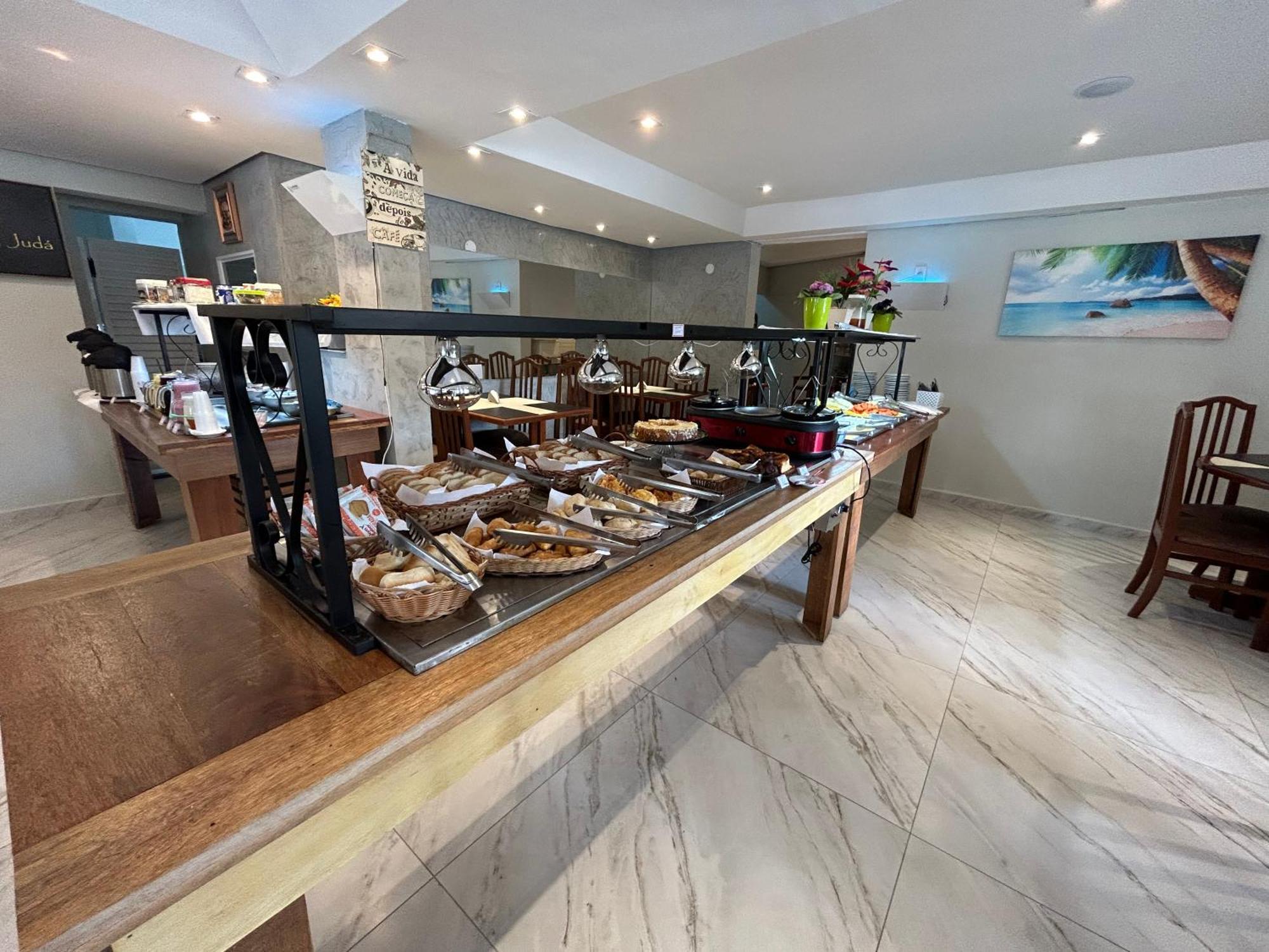Fabuloso flat 241, Amarílis em Bertioga, Riviera de São Lourenço Apartamento Duplex inteiro com suíte, internet 500mb Adega, cozinha equipada completa, serviço de hotelaria, limpeza e trocas diária de toalhas, bike Riviera de Sao Lourenco Exterior foto